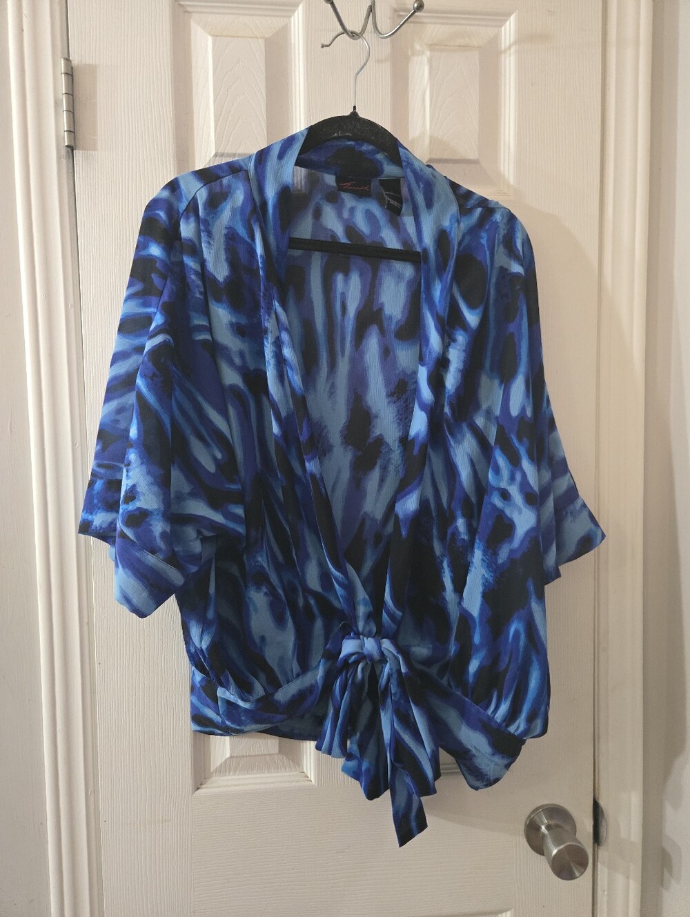 sz 1 Torrid blouse